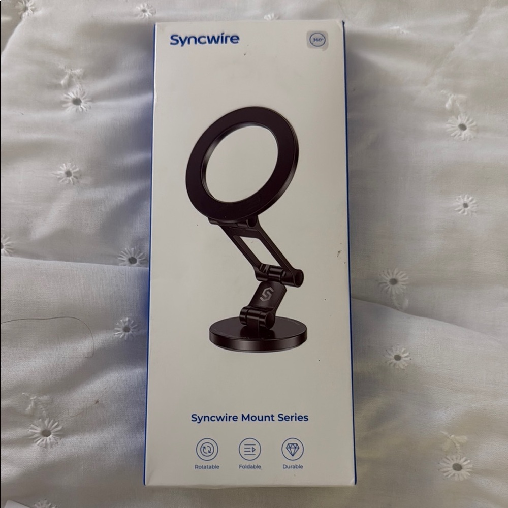 Syncwire Black Phone Mount